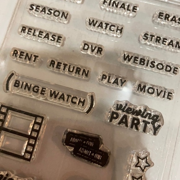 2 CTMH CLEAR STAMP SETS - Picture 8 of 8